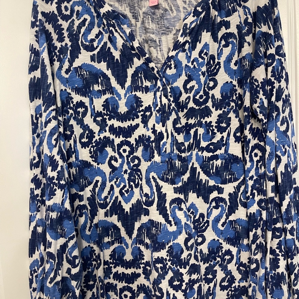 Lilly Pulitzer Blue and White Blouse